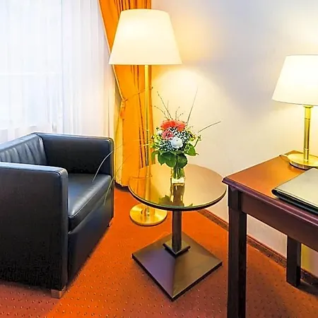 Hotel Marburg Im Park 4*