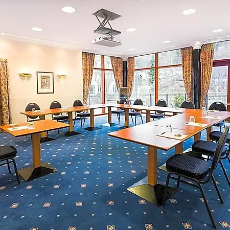 Hotel Marburg Im Park 4*