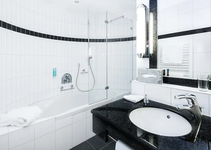 Marburg Im Park Hotel 4*